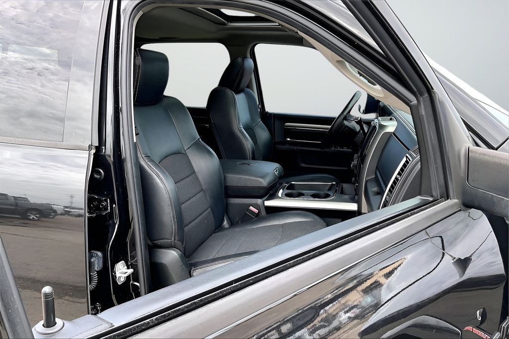 Used 2018 RAM 2500 Lone Star w/ Sport Appearance Group AWD/4WD image 28