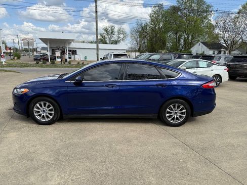 Used 2015 Ford Fusion S FWD image 2