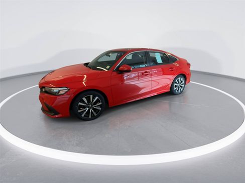 Used 2023 Honda Civic EX image 4