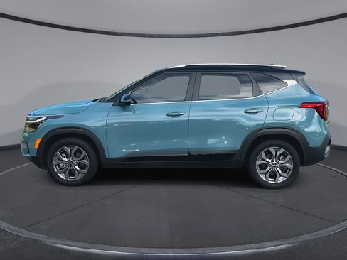 Used 2024 Kia Seltos S AWD/4WD image 5