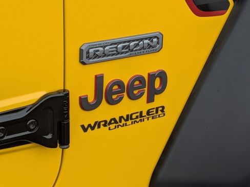 Used 2020 Jeep Wrangler Unlimited Rubicon w/ Quick Order Package 28Y Recon AWD/4WD image 11