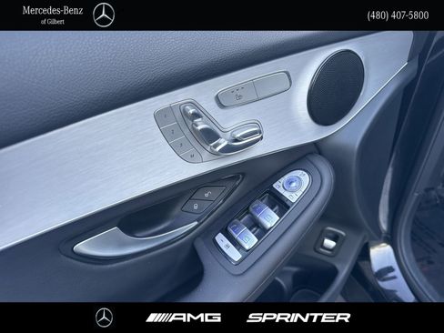 Used 2022 Mercedes-Benz GLC 300 image 12