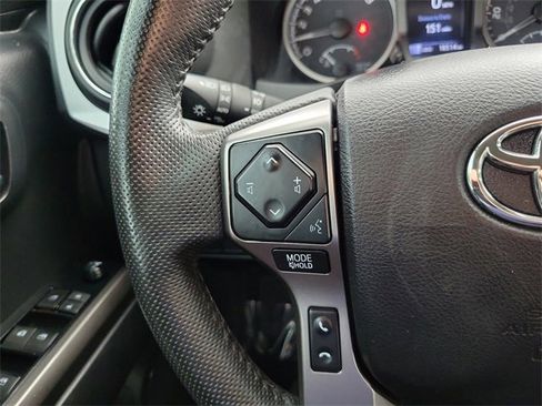 Used 2022 Toyota Tacoma SR5 image 14