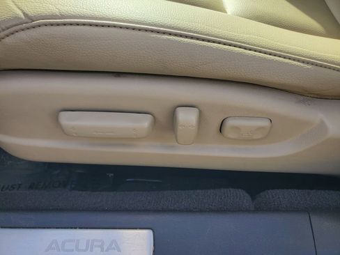 Used 2020 Acura TLX FWD image 18