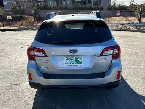 Used 2015 Subaru Outback 2.5i Limited image 14
