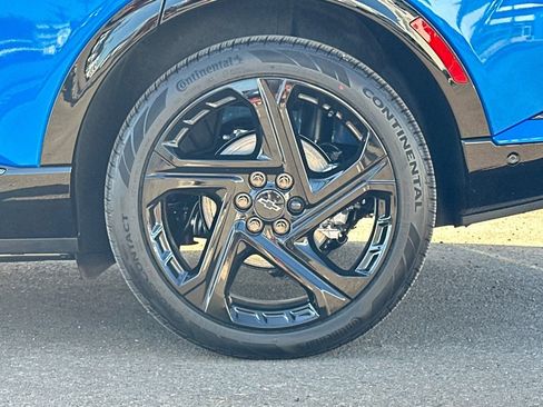 New 2025 Chevrolet Equinox EV RS w/ Active Safety Package 3 AWD/4WD image 25