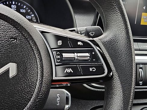 Certified 2023 Kia Forte LXS w/ LXS Technology Package image 22