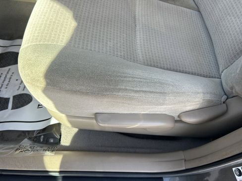 Used 2006 Toyota Corolla CE image 3