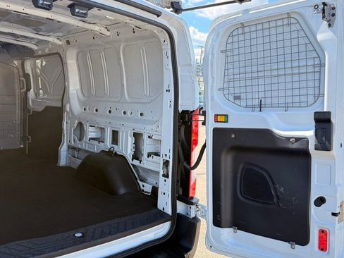 Used 2019 Ford Transit 250 148 Low Roof RWD image 9