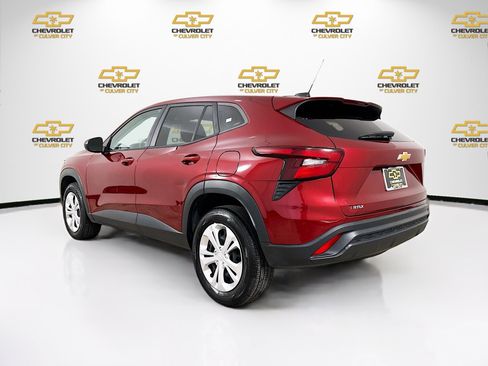 Used 2024 Chevrolet Trax LS FWD image 6