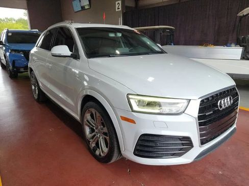 Used 2016 Audi Q3 2.0T Prestige w/ Prestige Package AWD/4WD image 3