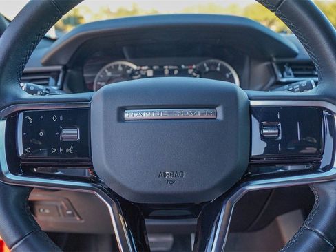 Used 2023 Land Rover Range Rover Velar R-Dynamic S image 11