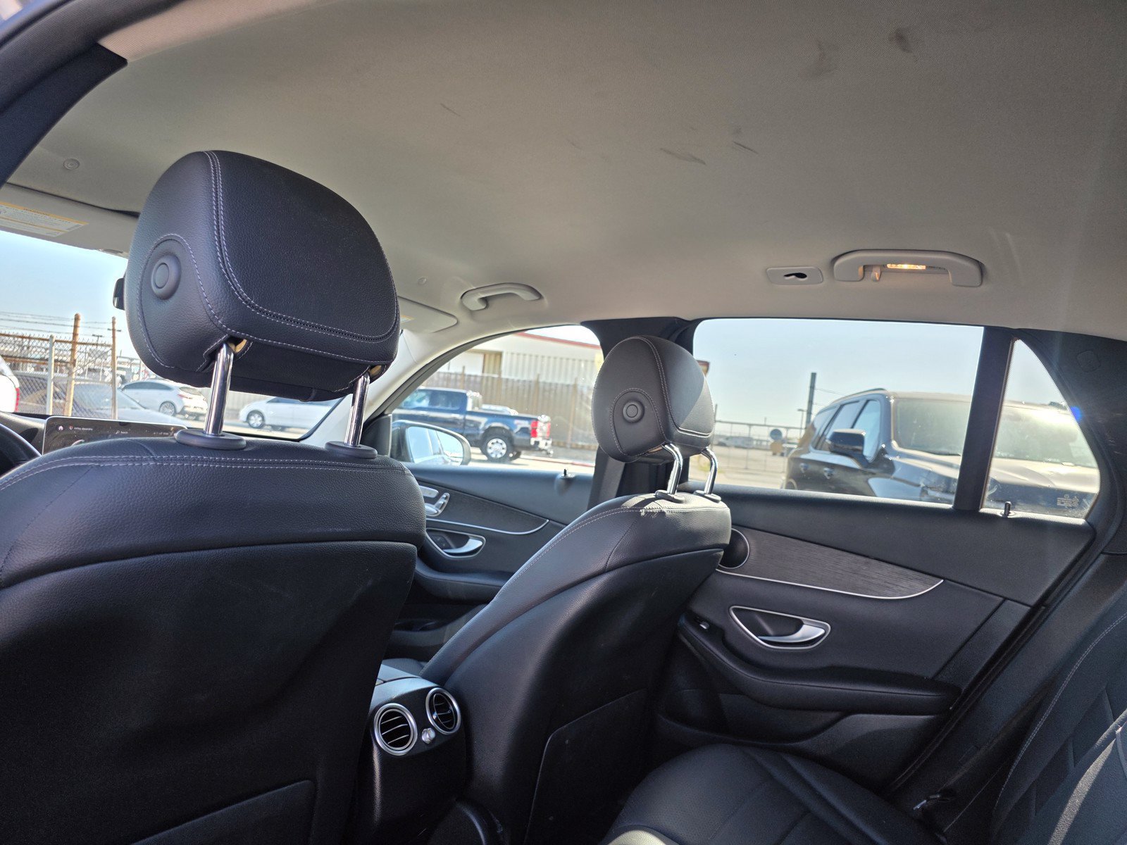Used 2021 Mercedes-Benz GLC 300 image 13