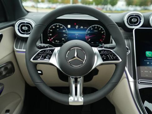 Certified 2026 Mercedes-Benz GLC 300 4MATIC image 23
