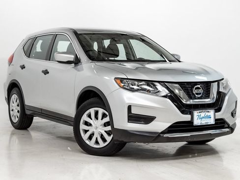 Used 2020 Nissan Rogue S FWD image 6