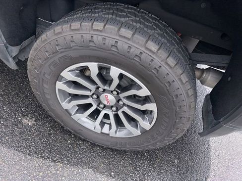 Used 2023 GMC Sierra 1500 AT4 w/ AT4 Premium Package image 3