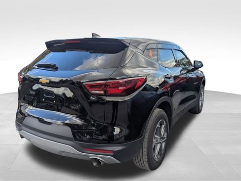 Certified 2023 Chevrolet Blazer LT image 2