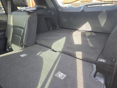 Used 2023 Honda Passport EX-L image 34