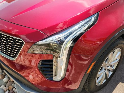Used 2020 Cadillac XT4 Premium Luxury w/ Driver Awareness Package AWD/4WD image 12