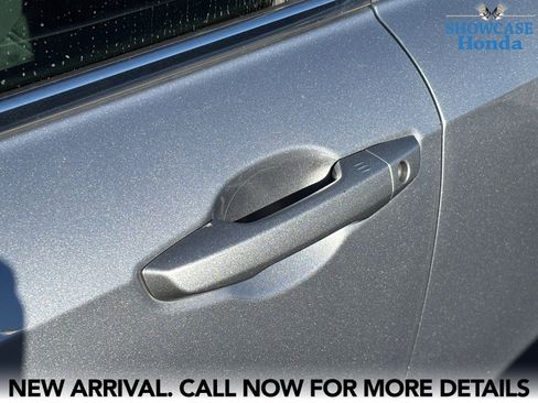 Used 2018 Honda CR-V EX image 10