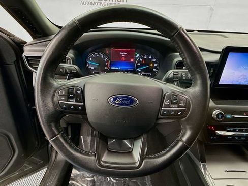 Used 2020 Ford Explorer XLT w/ Equipment Group 202A image 11