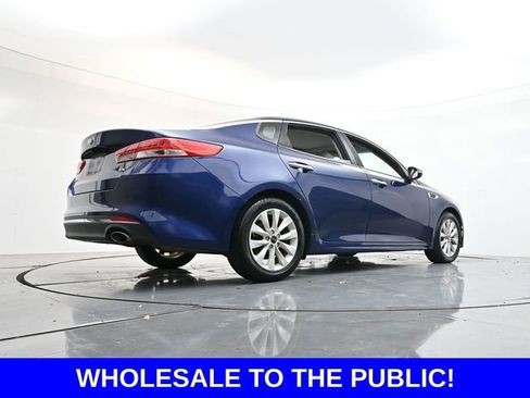 Used 2016 Kia Optima EX w/ Premium Package image 32