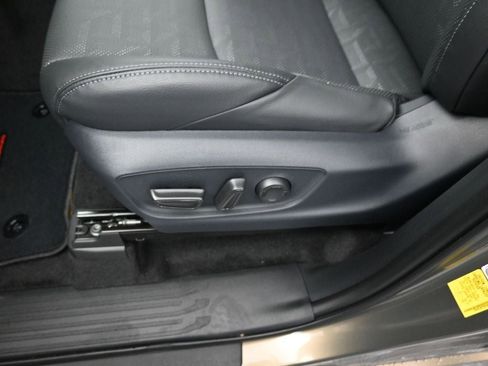 New 2026 Toyota Tacoma TRD Off-Road w/ TRD Off Road Premium Package image 33