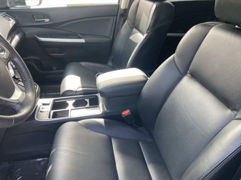 Used 2016 Honda CR-V Touring image 18