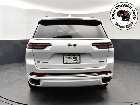 Used 2023 Jeep Grand Cherokee L Overland image 5