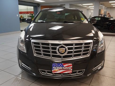 Used 2013 Cadillac XTS Premium AWD/4WD image 16