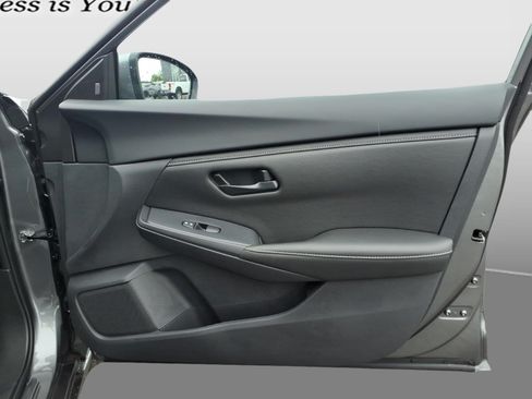 Certified 2025 Nissan Sentra S FWD image 28