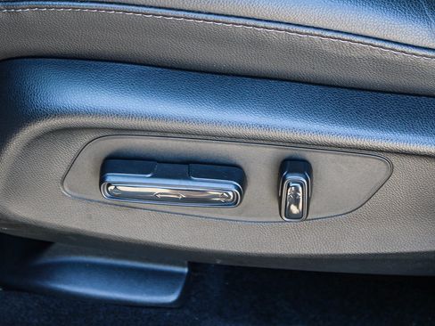 Certified 2026 Honda HR-V EX-L image 23