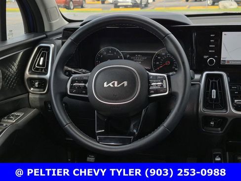 Used 2022 Kia Sorento S FWD image 34