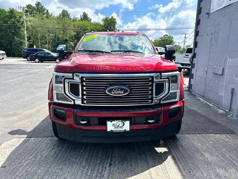 Used 2022 Ford F450 Platinum w/ FX4 Off-Road Package image 3
