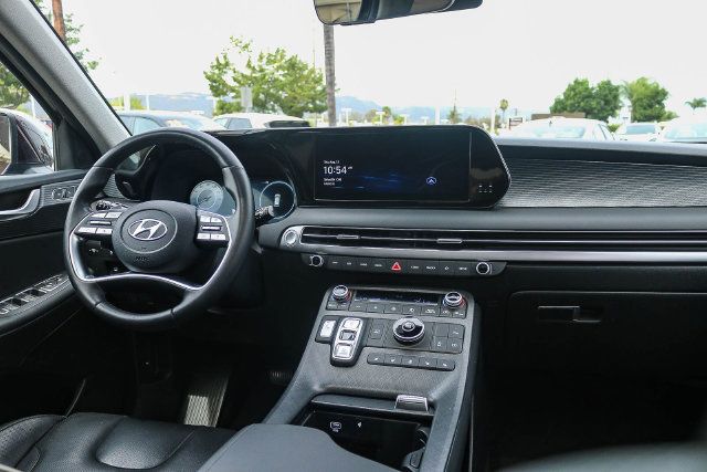 Certified 2023 Hyundai Palisade Limited FWD image 16