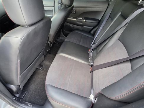 Used 2024 Mitsubishi Outlander Sport SE AWD/4WD image 9