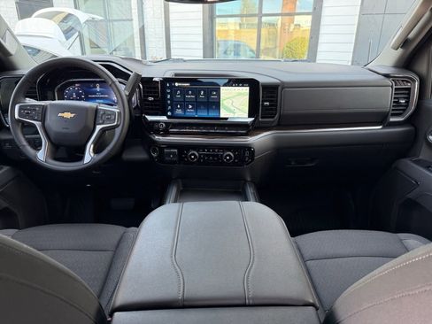 Used 2025 Chevrolet Silverado 2500 LT w/ All Star Edition image 13