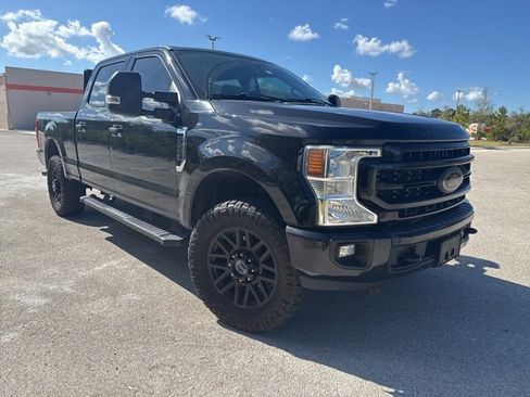 Used 2022 Ford F250 XLT w/ Black Appearance Package image 1