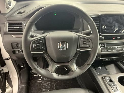 New 2026 Honda Ridgeline RTL image 16
