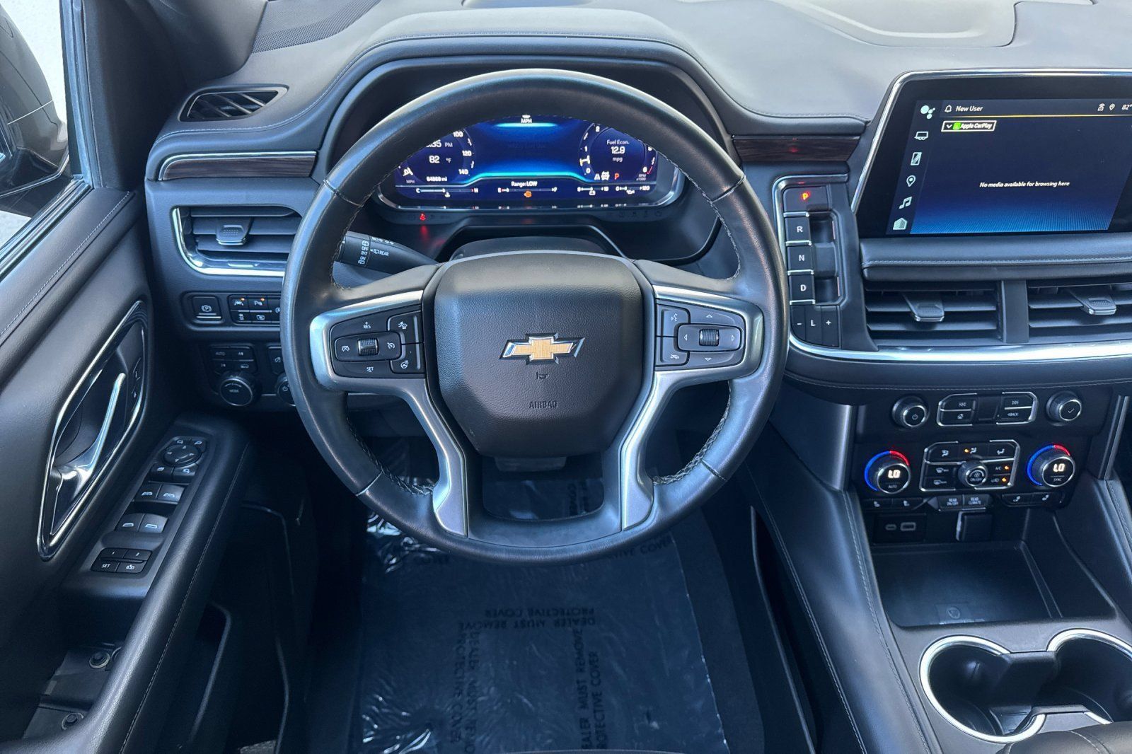 Used 2023 Chevrolet Tahoe LT w/ Luxury Package AWD/4WD image 14