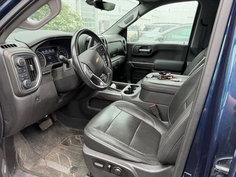 Used 2020 Chevrolet Silverado 1500 LTZ w/ LTZ Plus Package AWD/4WD image 7