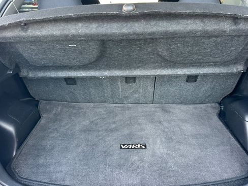 Used 2015 Toyota Yaris L image 15