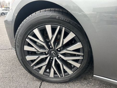 Used 2023 Nissan Altima 2.5 SV image 33