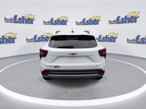 Certified 2024 Chevrolet Trax LT FWD image 7