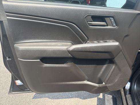 Used 2024 Chevrolet Colorado Trail Boss w/ Advanced Trailering Package AWD/4WD image 16
