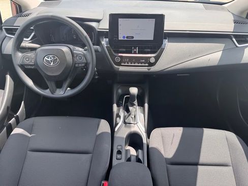 Used 2026 Toyota Corolla LE image 19