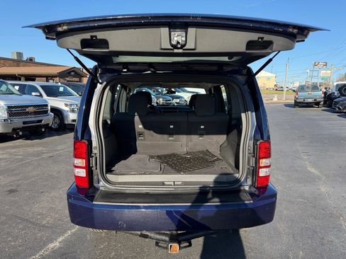 Used 2012 Jeep Liberty Sport image 29