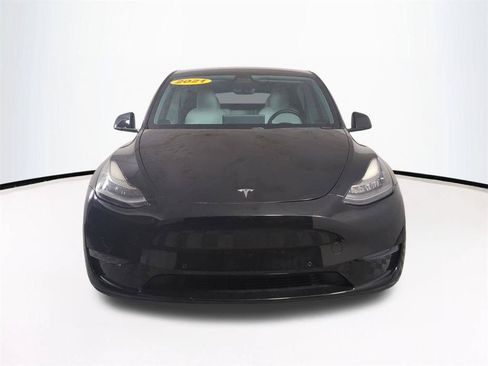 Used 2021 Tesla Model Y Long Range AWD/4WD image 3