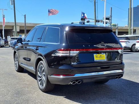 New 2026 Lincoln Aviator 2WD image 6