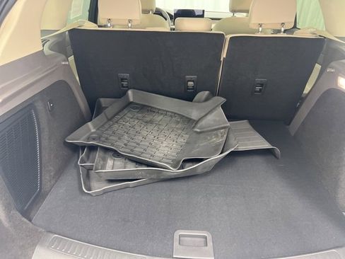 Certified 2023 Lincoln Corsair AWD w/ Equipment Group 101A image 9